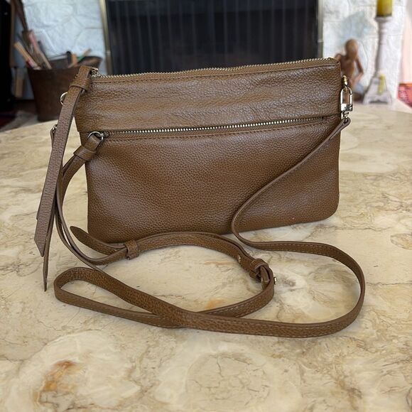 Handbag Butler Leather Crossbody Bag - Picture 2 of 13